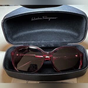Salvatore Ferragamo sunglasses women’s crystal red SF-908SRA-163 NWOT